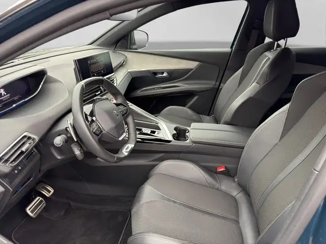 Peugeot 3008 view 8
