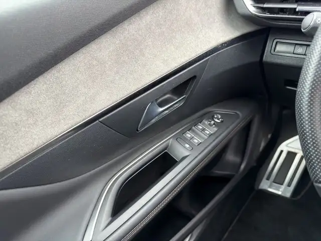 Peugeot 3008 view 14