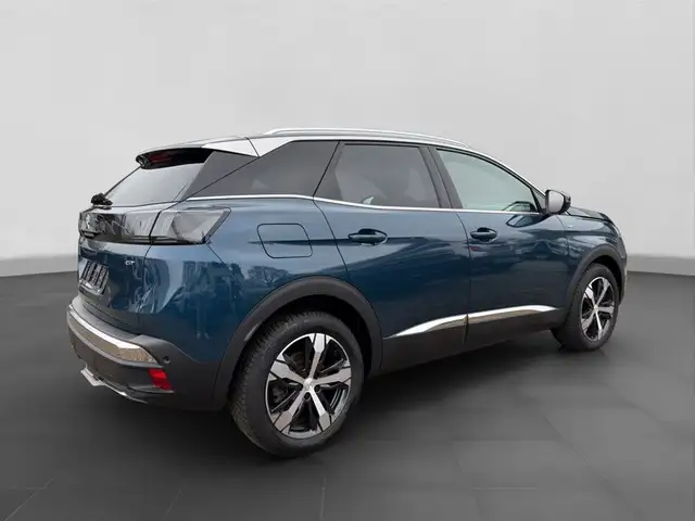 Peugeot 3008 view 5