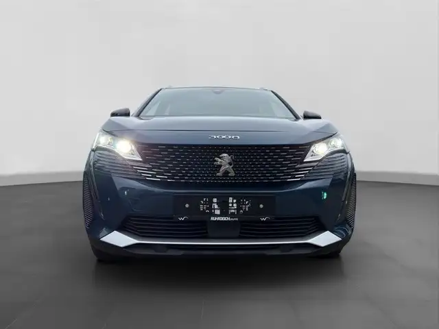 Peugeot 3008 view 6