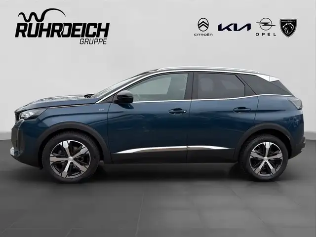 Peugeot 3008 view 2