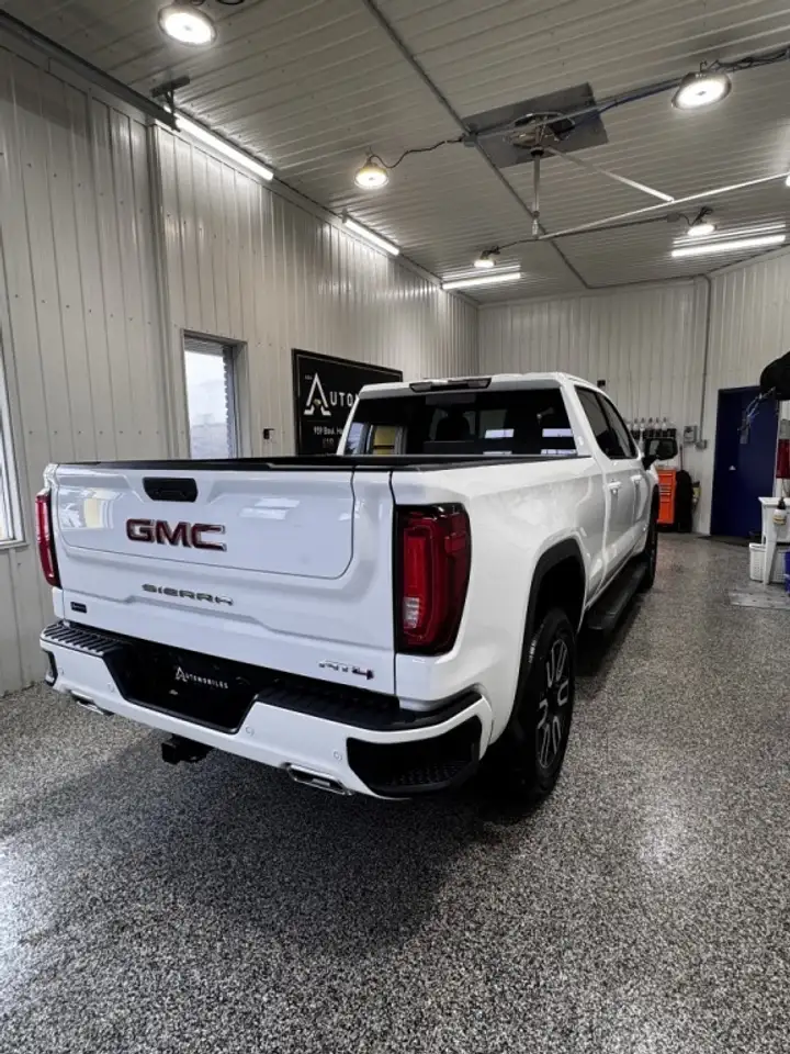 GMC Sierra 1500 снимка GMC Sierra 1500