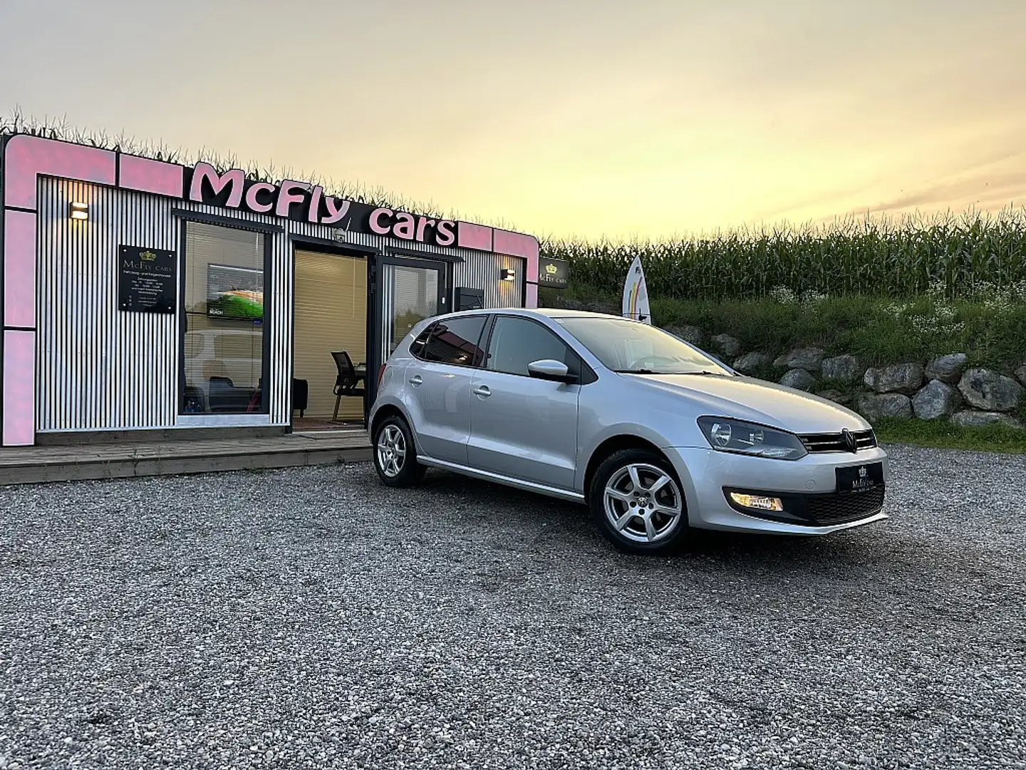 Volkswagen Polo 1,4 DSG - AUTOMATIK GETRIEBE - ANHÄNGERKUPPLUNG... Grau - 2