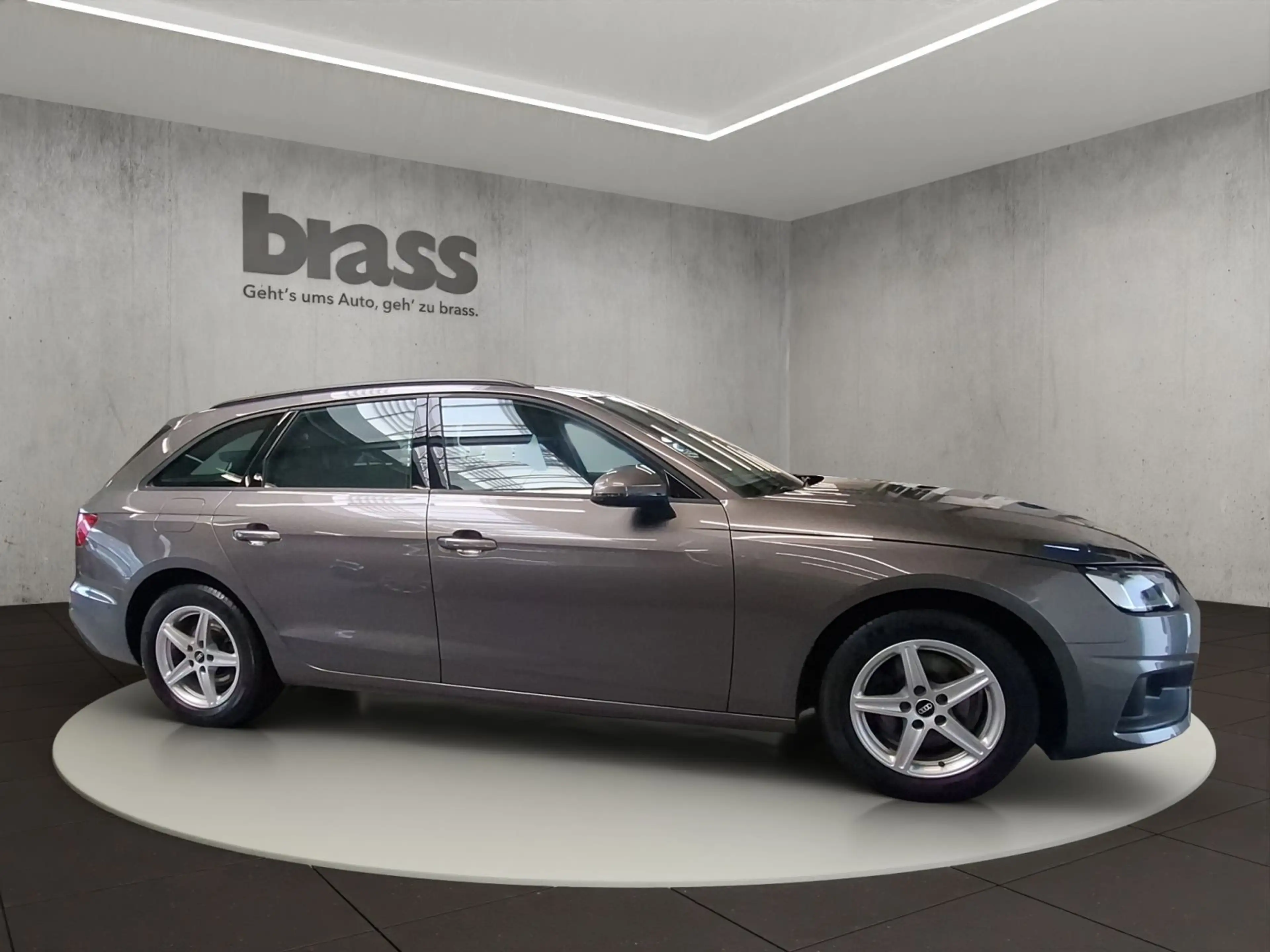 Audi A4 30 TDI 100(136) kW(PS) S tronic — photo 6