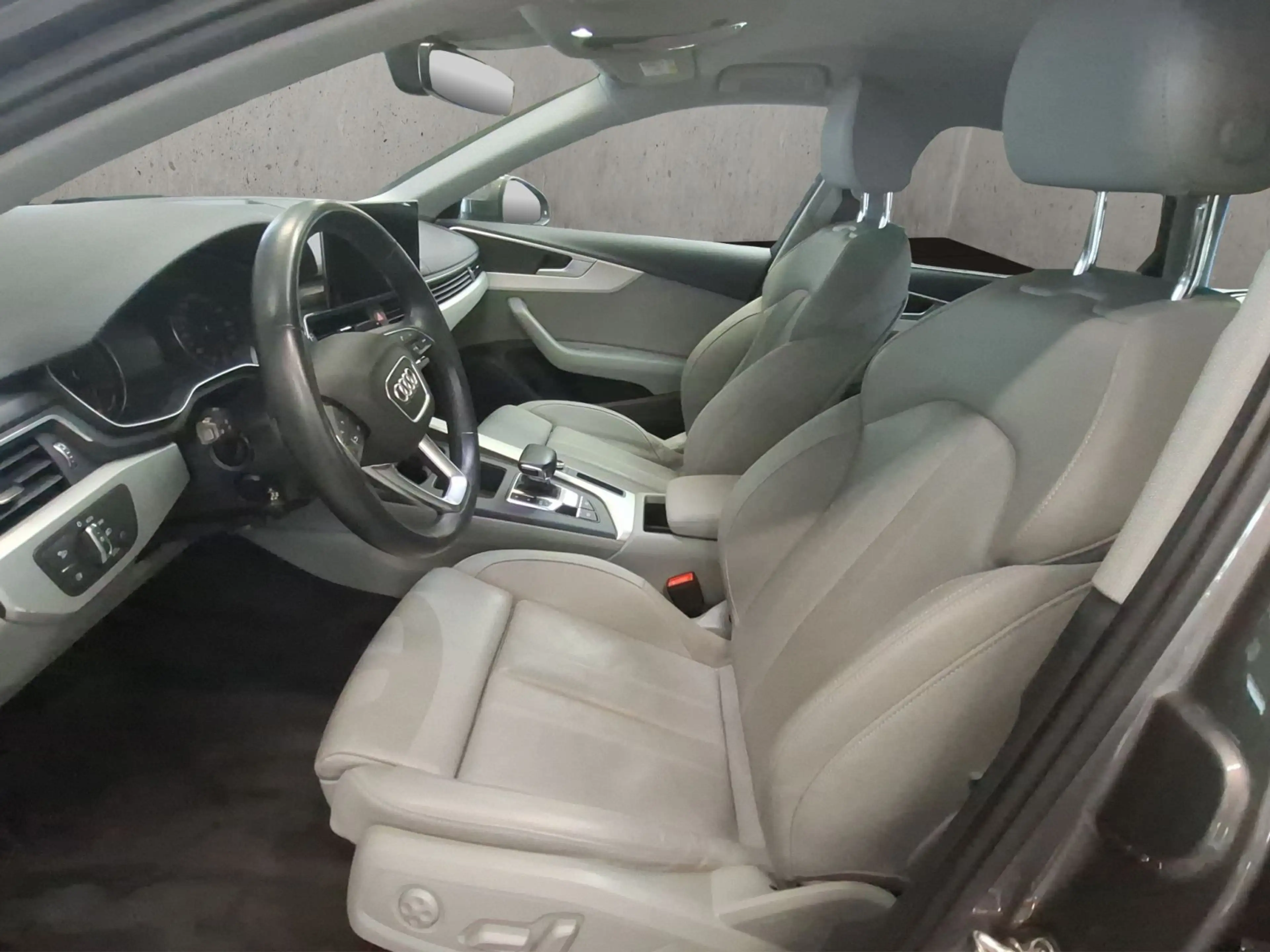 Audi A4 30 TDI 100(136) kW(PS) S tronic — photo 9