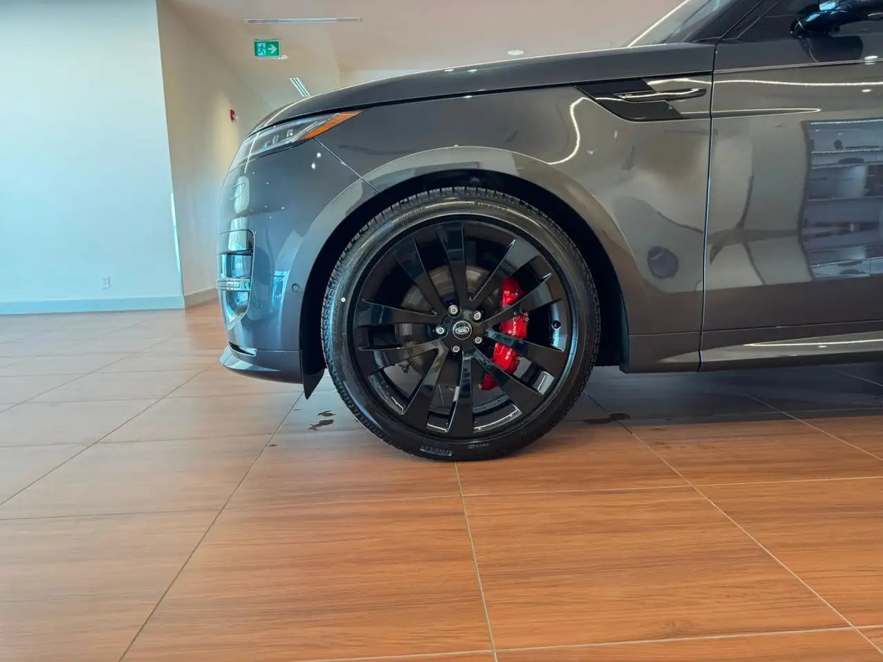 Land Rover Range Rover Sport снимка Land Rover Range Rover Sport
