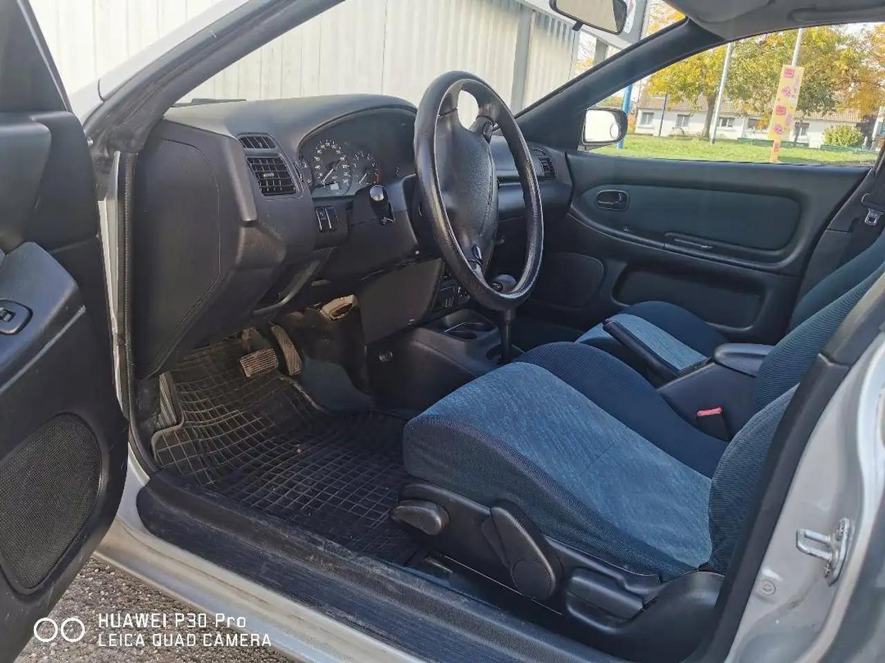 Mazda 323 1.8 Automatique, foto 9