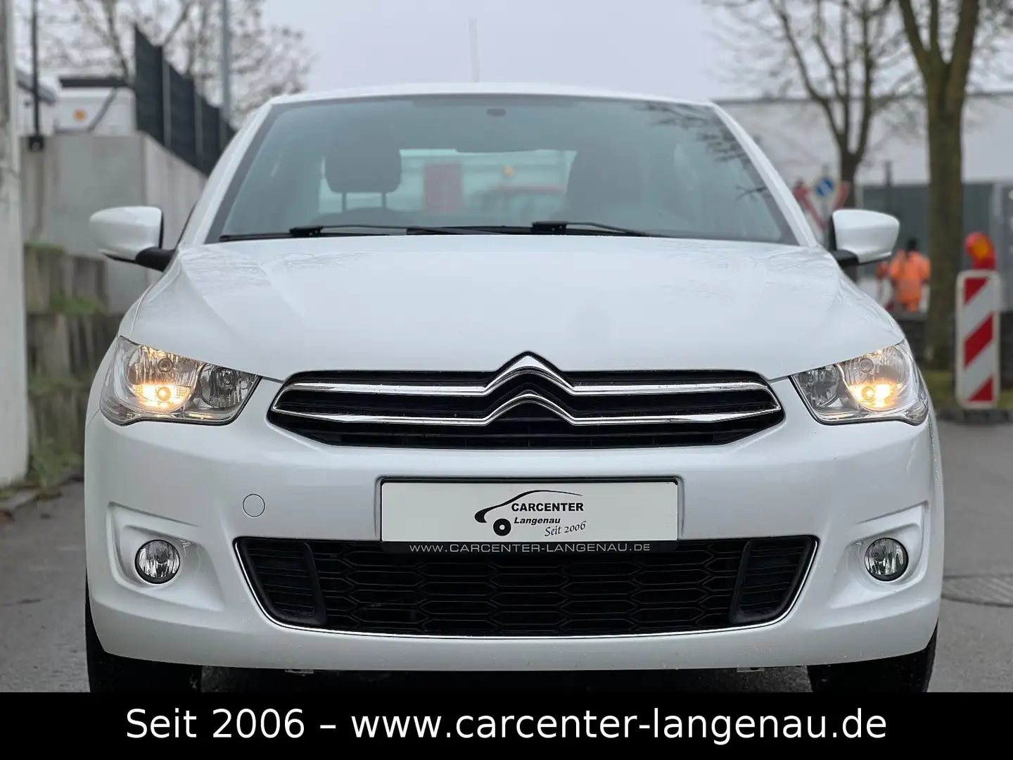 Citroen C-Elysée 1.6 VTi Selection + TÜV NEU Білий - 2