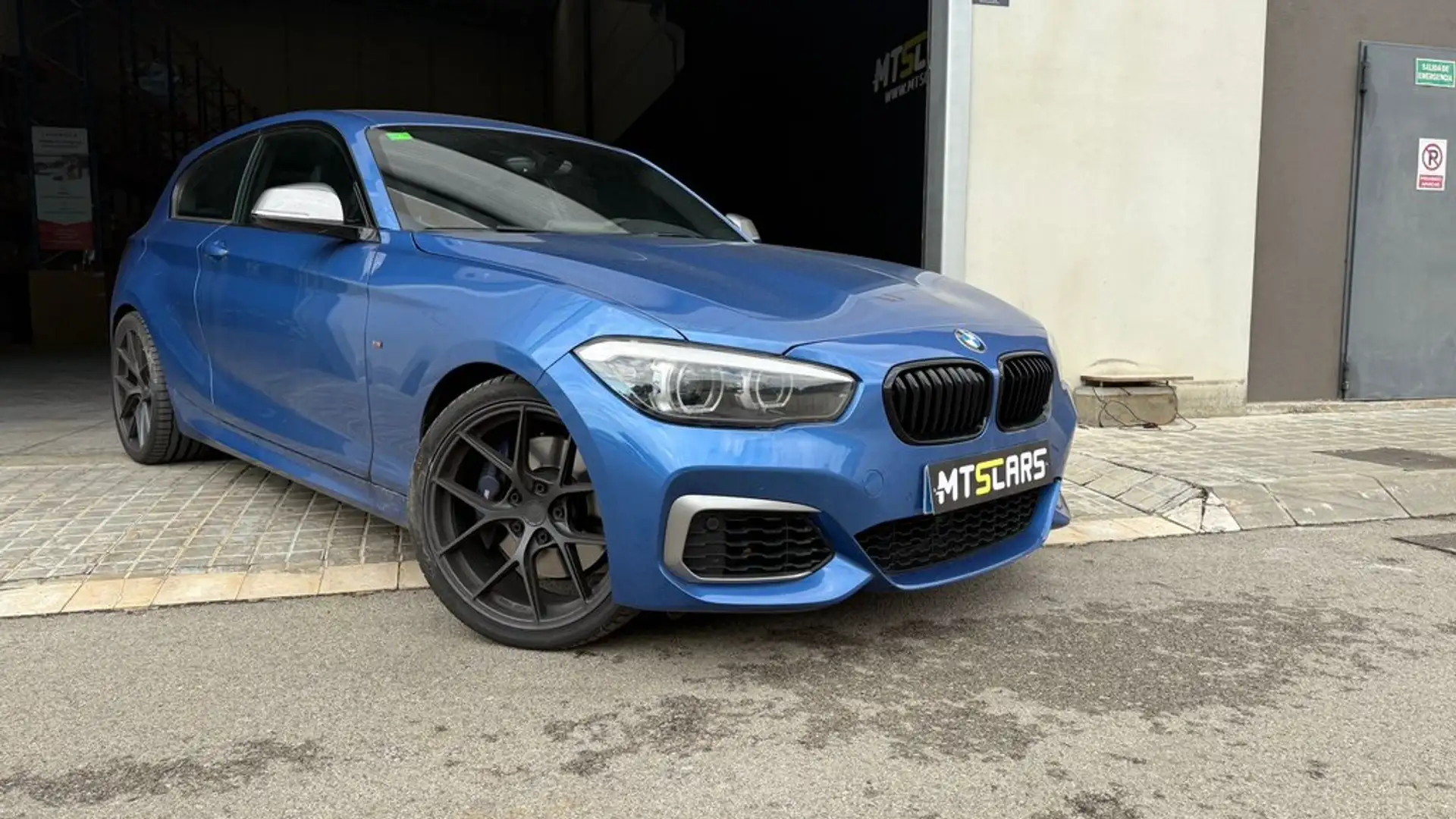 BMW 140 M140iA Blauw - 2