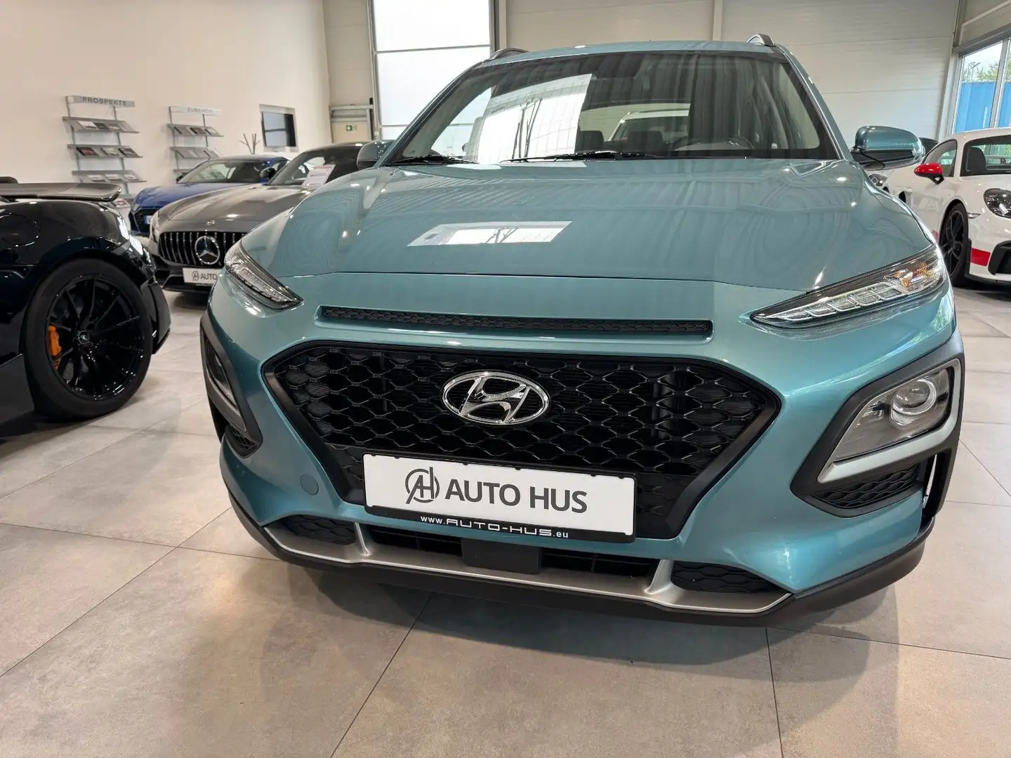 Hyundai KONA Trend 4WD Kamera/PDC/SHZ/Tempomat/USB+LED Blu/Azzurro - 2