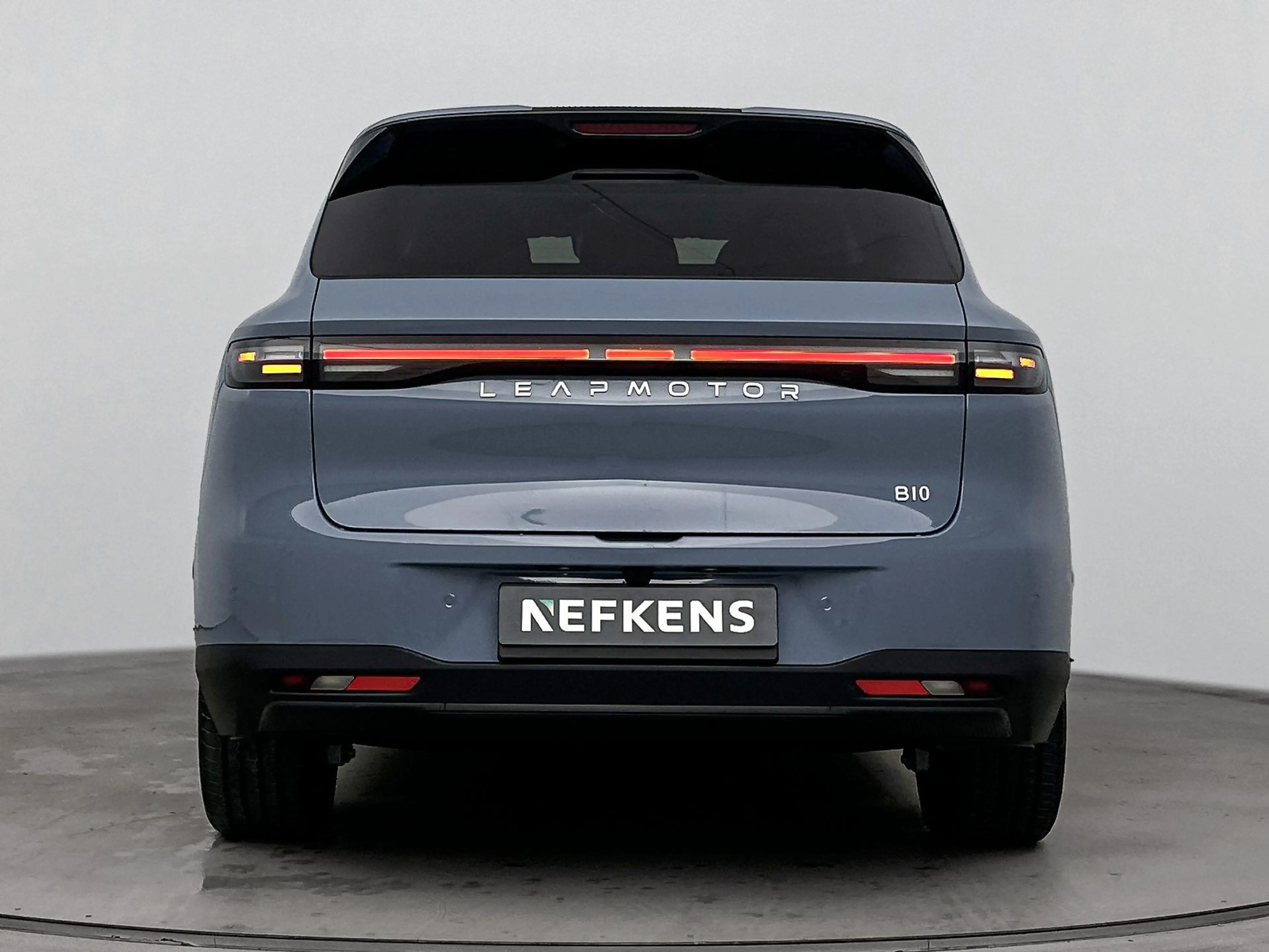 Leapmotor B10 Design Hybrid EV 18.8 kWh | Staat in Bestelling | — photo 10