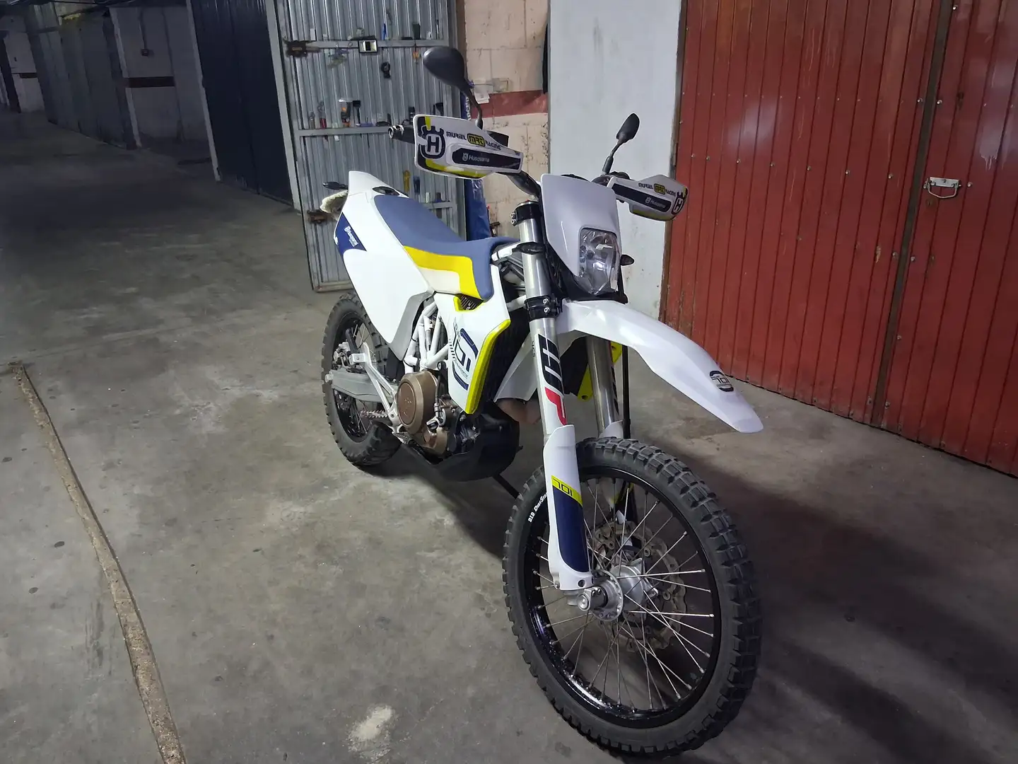 Husqvarna 701 Enduro 701 enduro 2018 Blanco - 2
