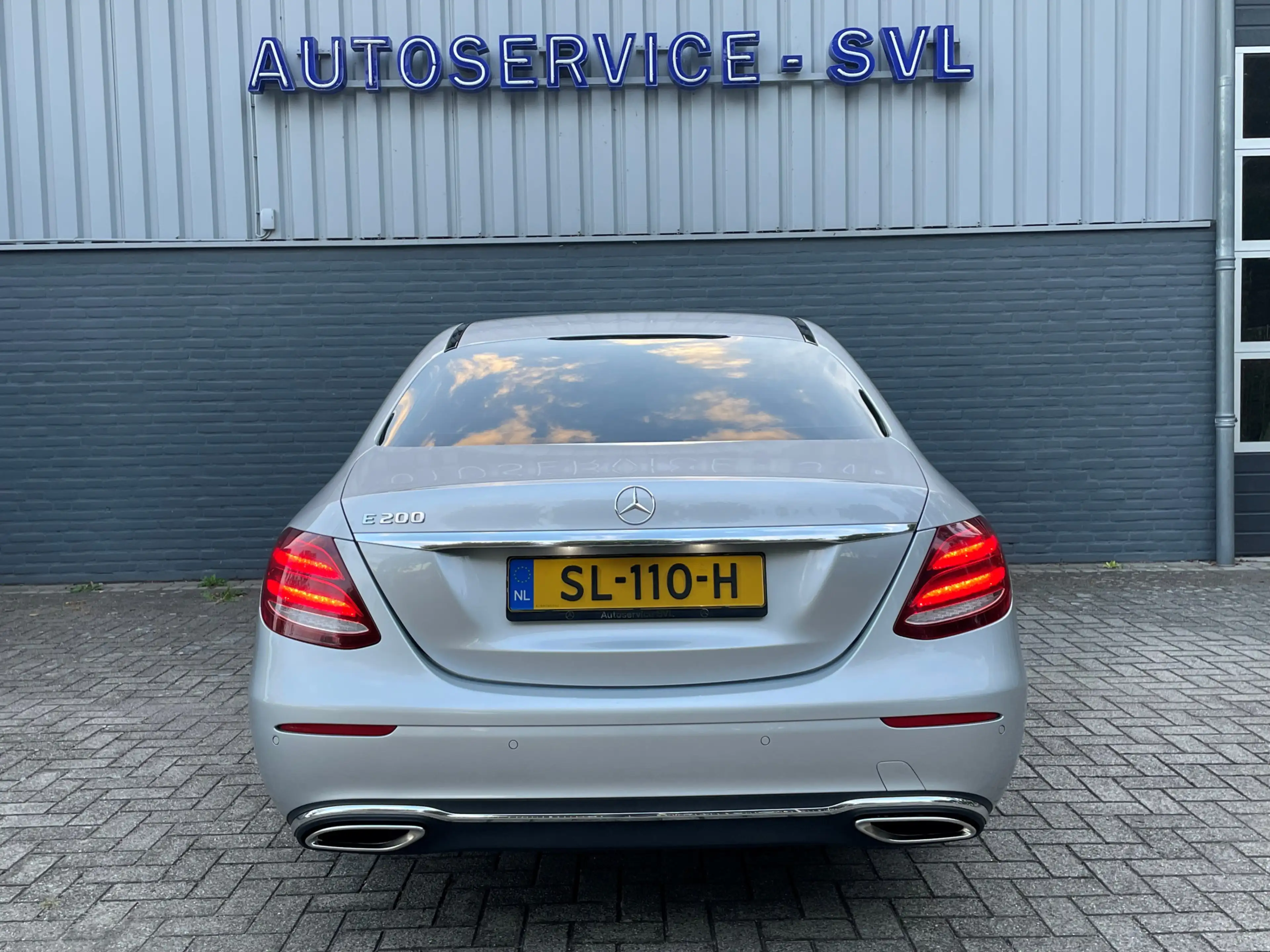 Mercedes-Benz E 200 Sedan, Trekhaak - Dodehoekassistent - achteruitrij — photo 9