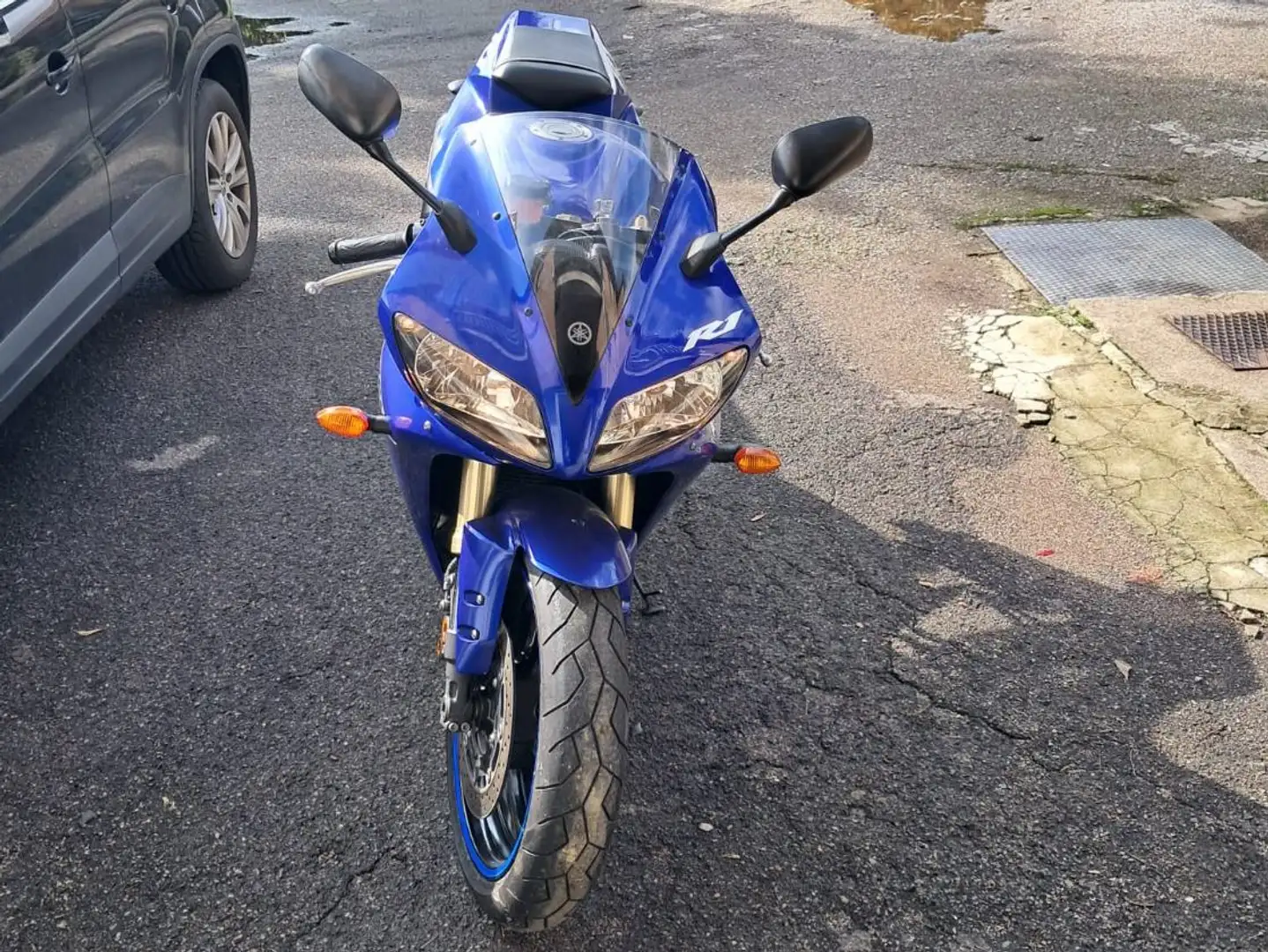 Yamaha YZF 1000 Modrá - 2