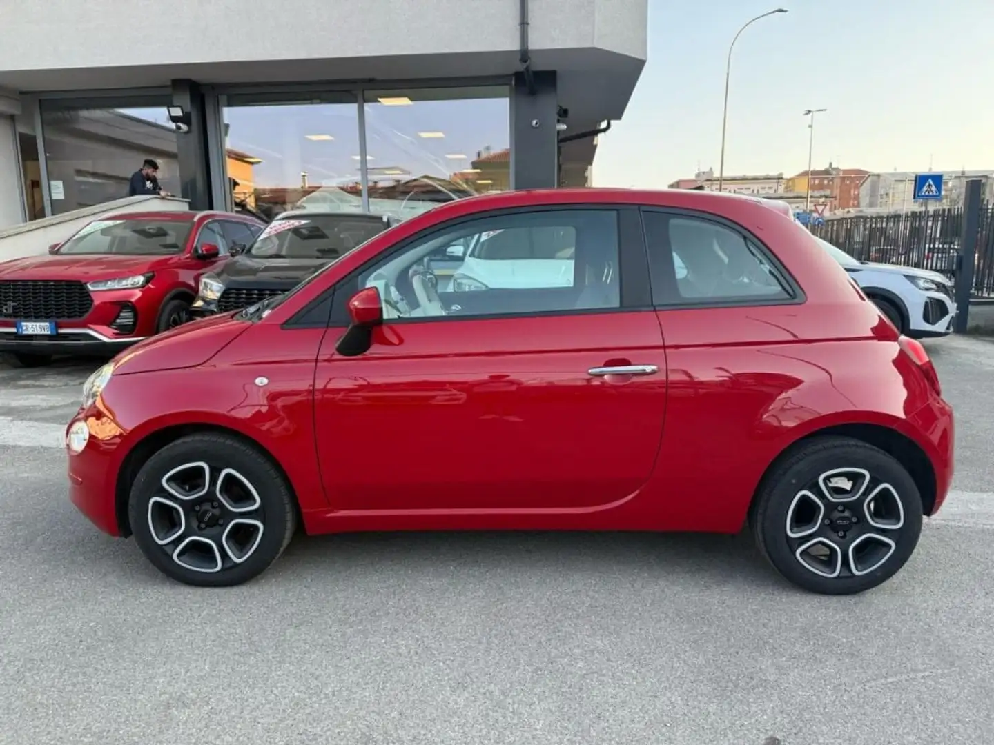 Fiat 500 1.0 Hybrid Club Rosso - 2
