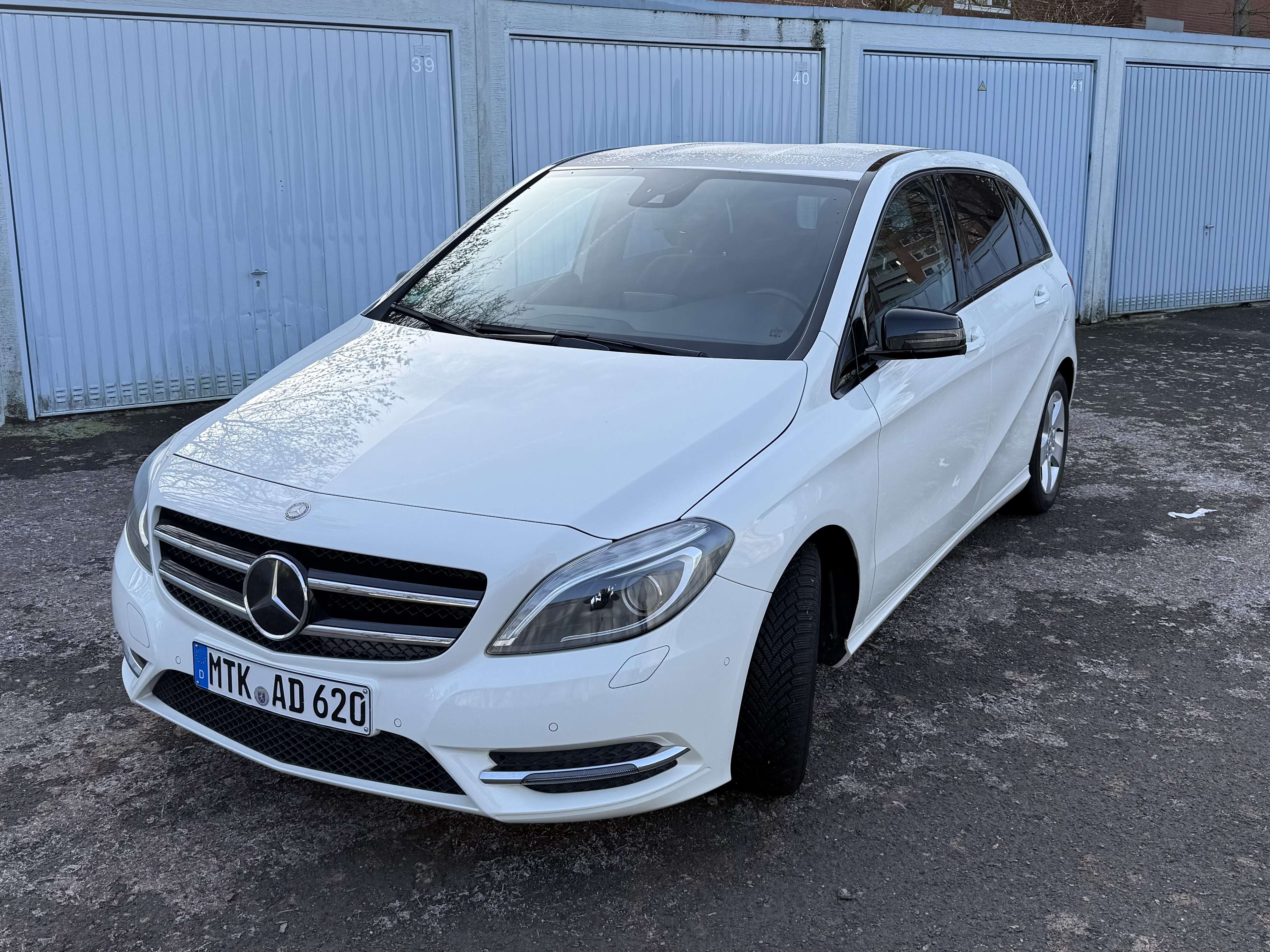Second hand Mercedes Benz B-Class 