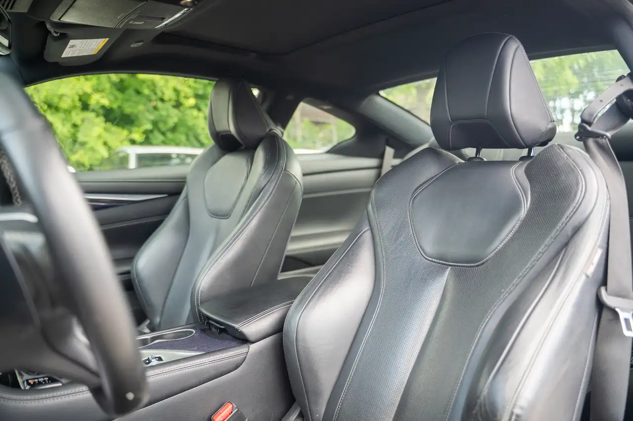Infiniti Q60 photo Infiniti Q60