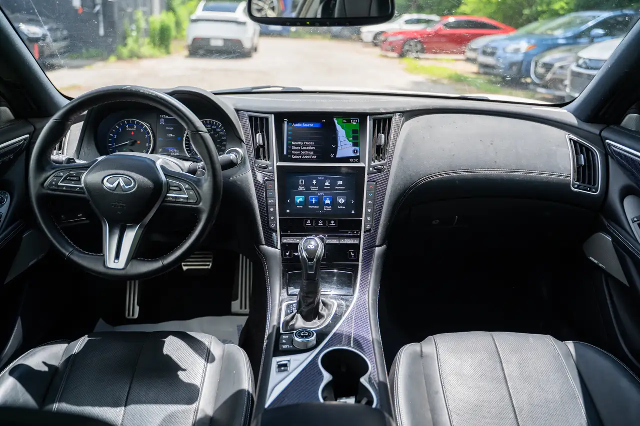 Infiniti Q60 photo Infiniti Q60