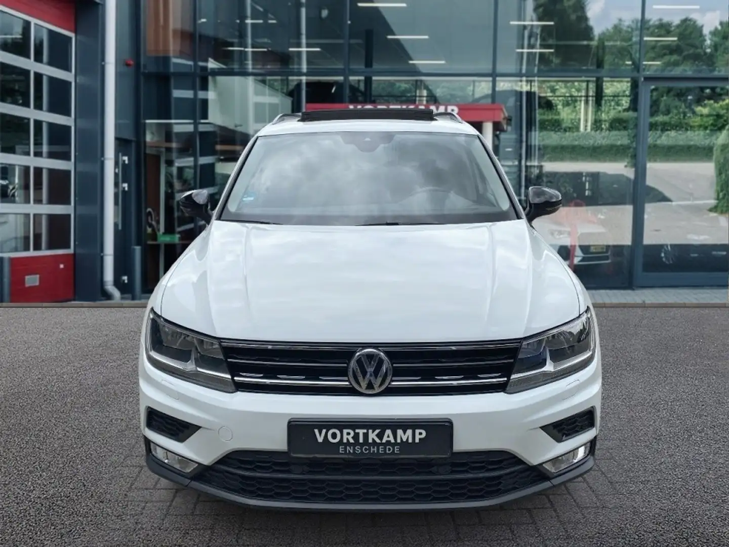 Volkswagen Tiguan 1.4 TSI DSG HIGHLINE PANO-DAK/NAVI/STOELVERW/ACC/P Wit - 2