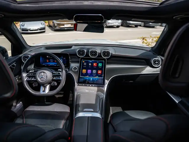 Mercedes-Benz GLC view 15