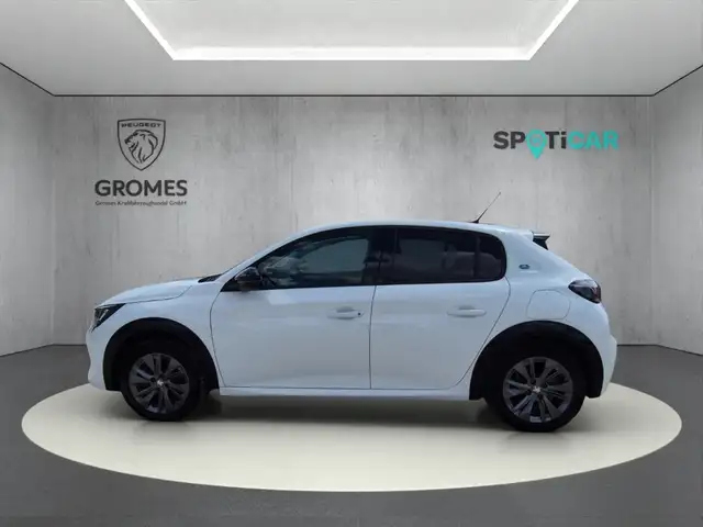 Peugeot 208 view 6