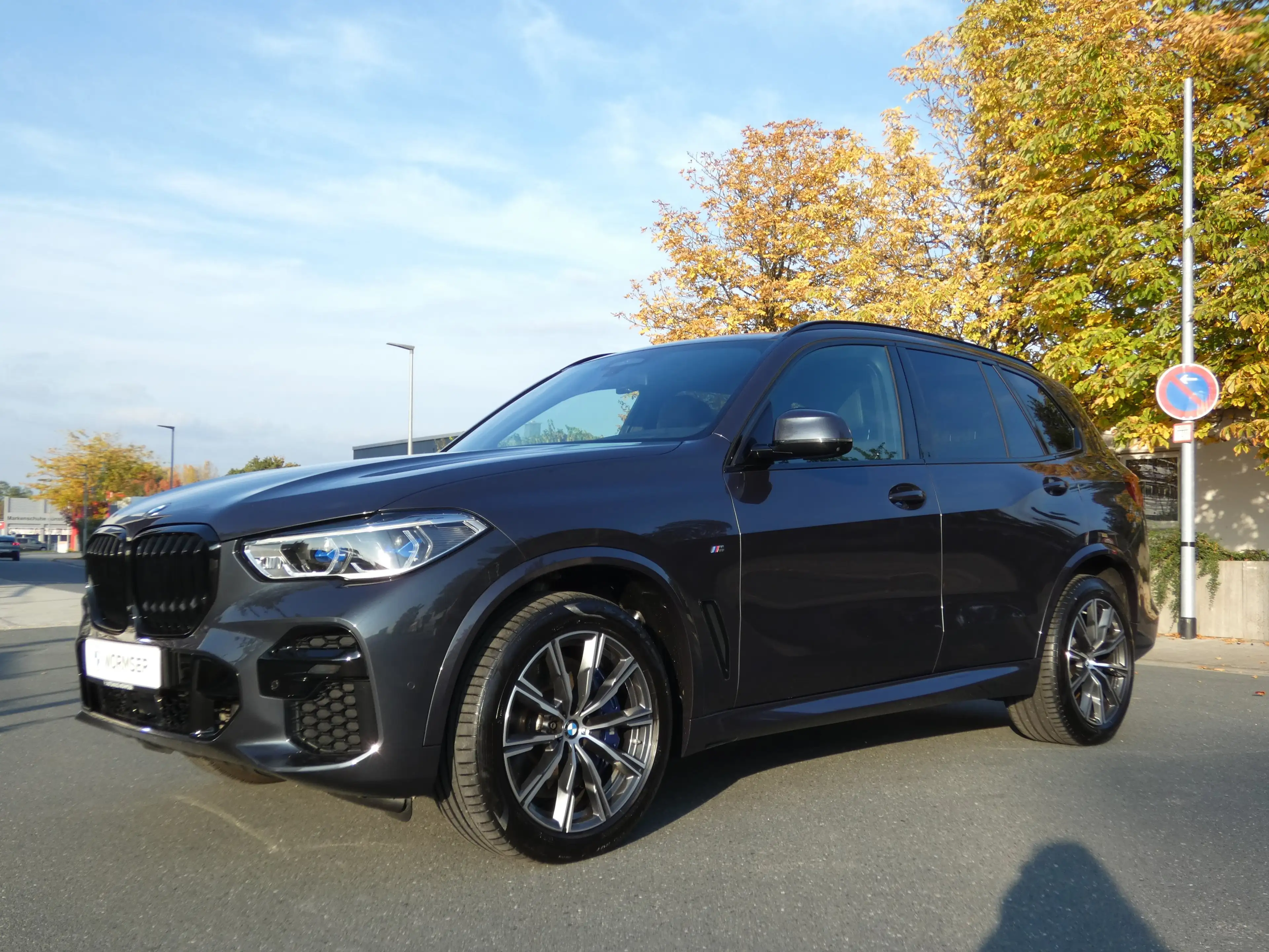 BMW X5 xDrive40d Head-Up+AHK+StHz+Navi+Pano+Kamera — photo 9