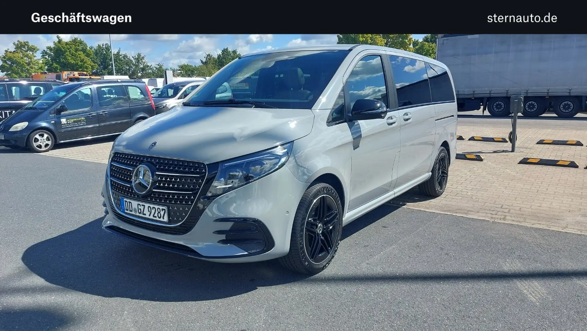 Mercedes-Benz V 300 V 300 d 4M EXCLUSIVE ALPIN+AMG+PANO+NIGHT+DISTR Grau - 1