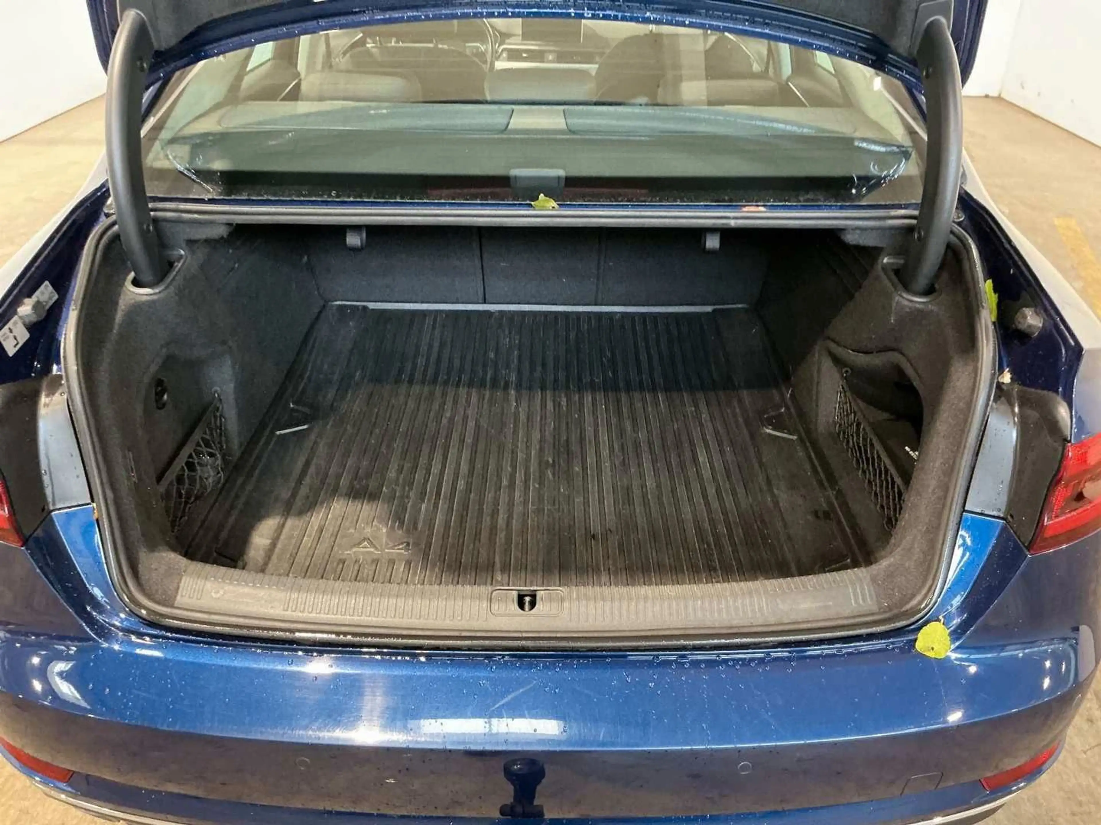 Audi A4 Lim. 40 TDI quattro Design/KAMERA/MATRIX/AHK — photo 5