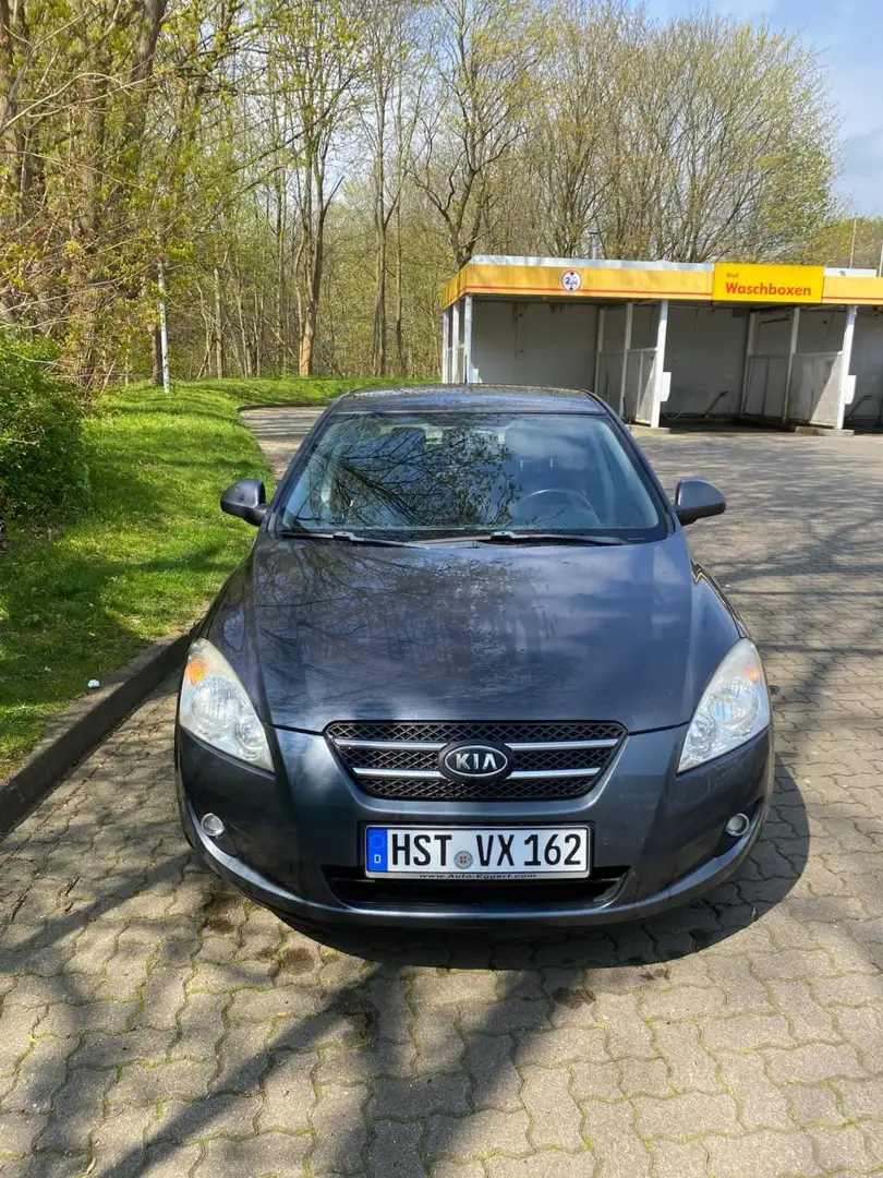 Kia Ceed / cee'd 2.0 CRDi TX - 1