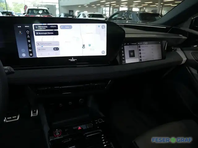Audi S6 view 11