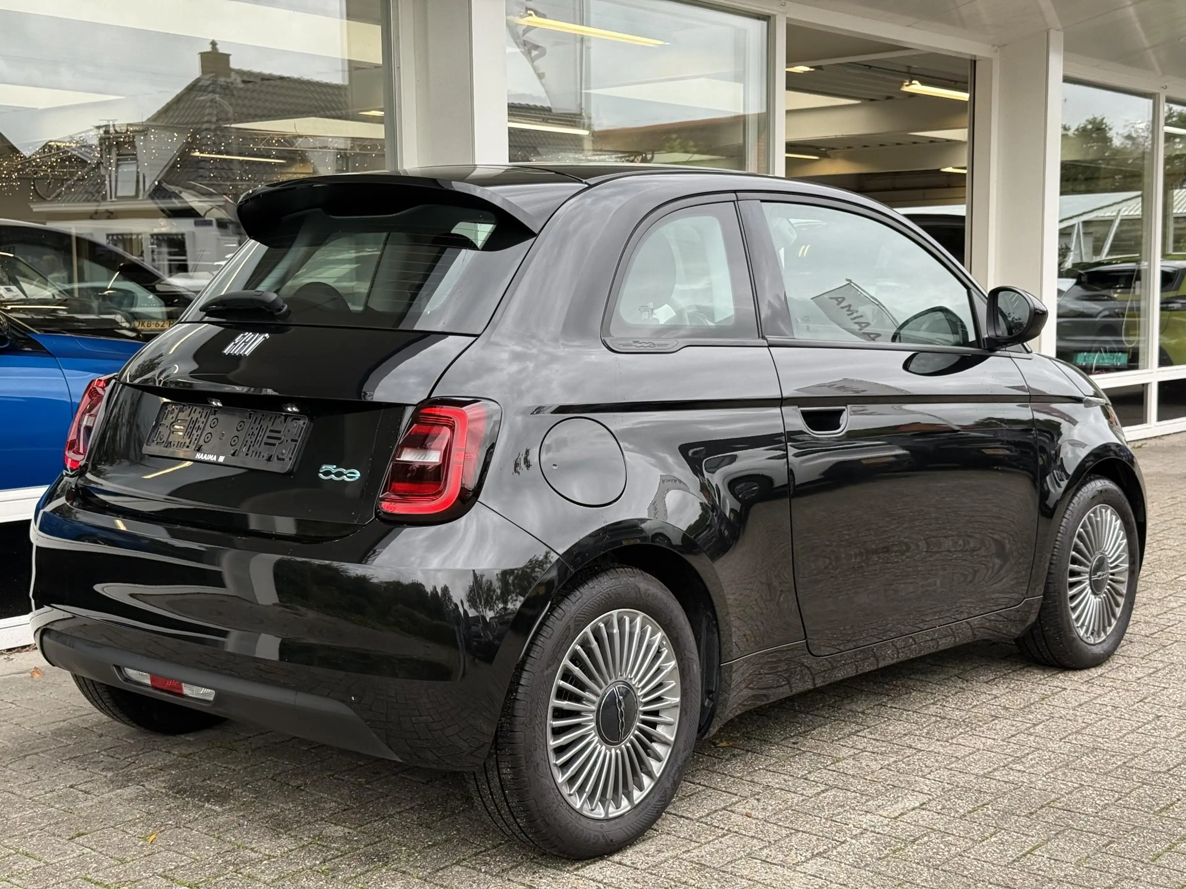 Fiat 500 Urban 42 kWh | 322 WLTP Range | Cruise Control | A — photo 7