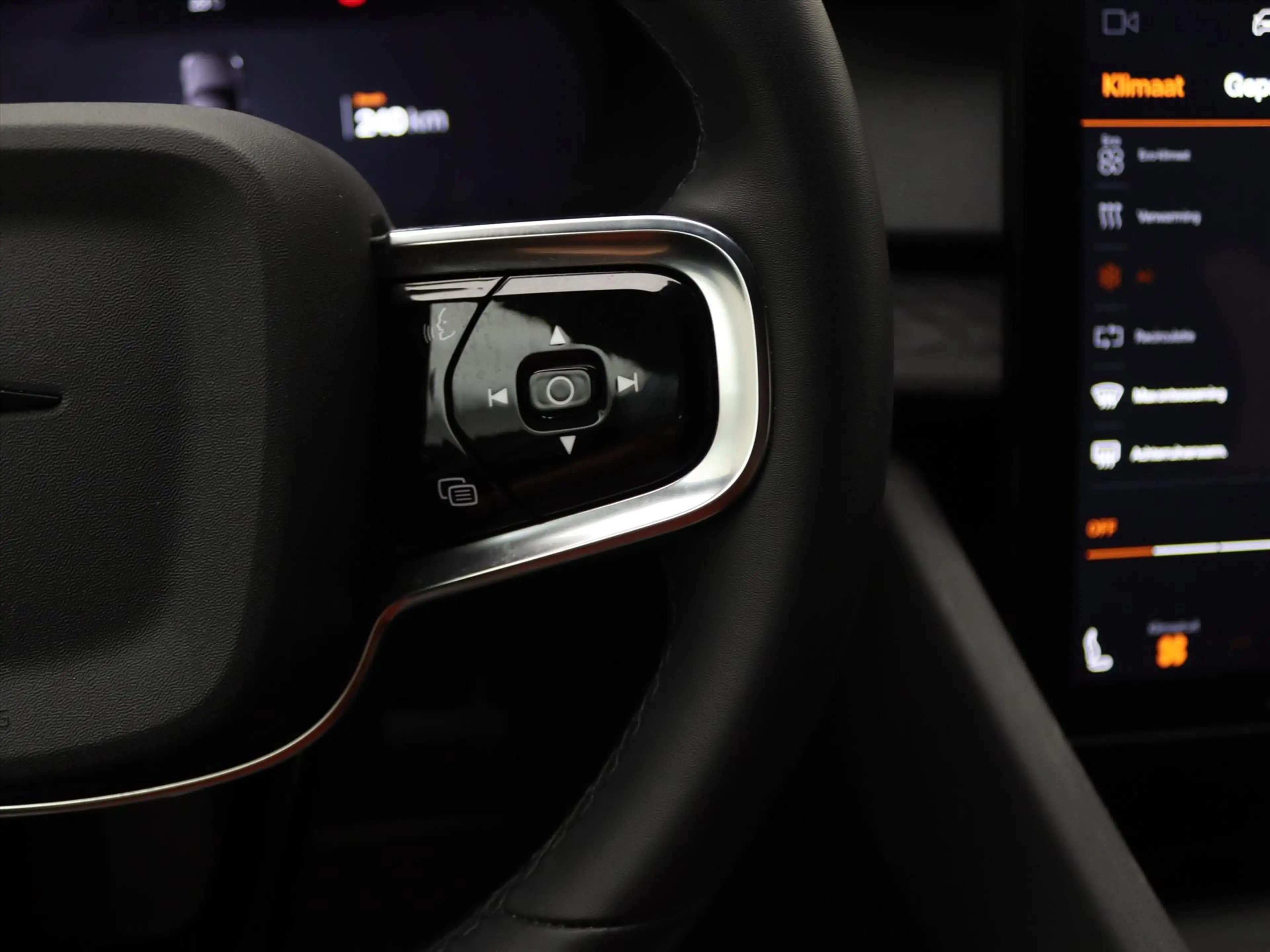 Polestar 2 170kW Long Range Single Motor 231pk [ ACC+PILOT PA — photo 21