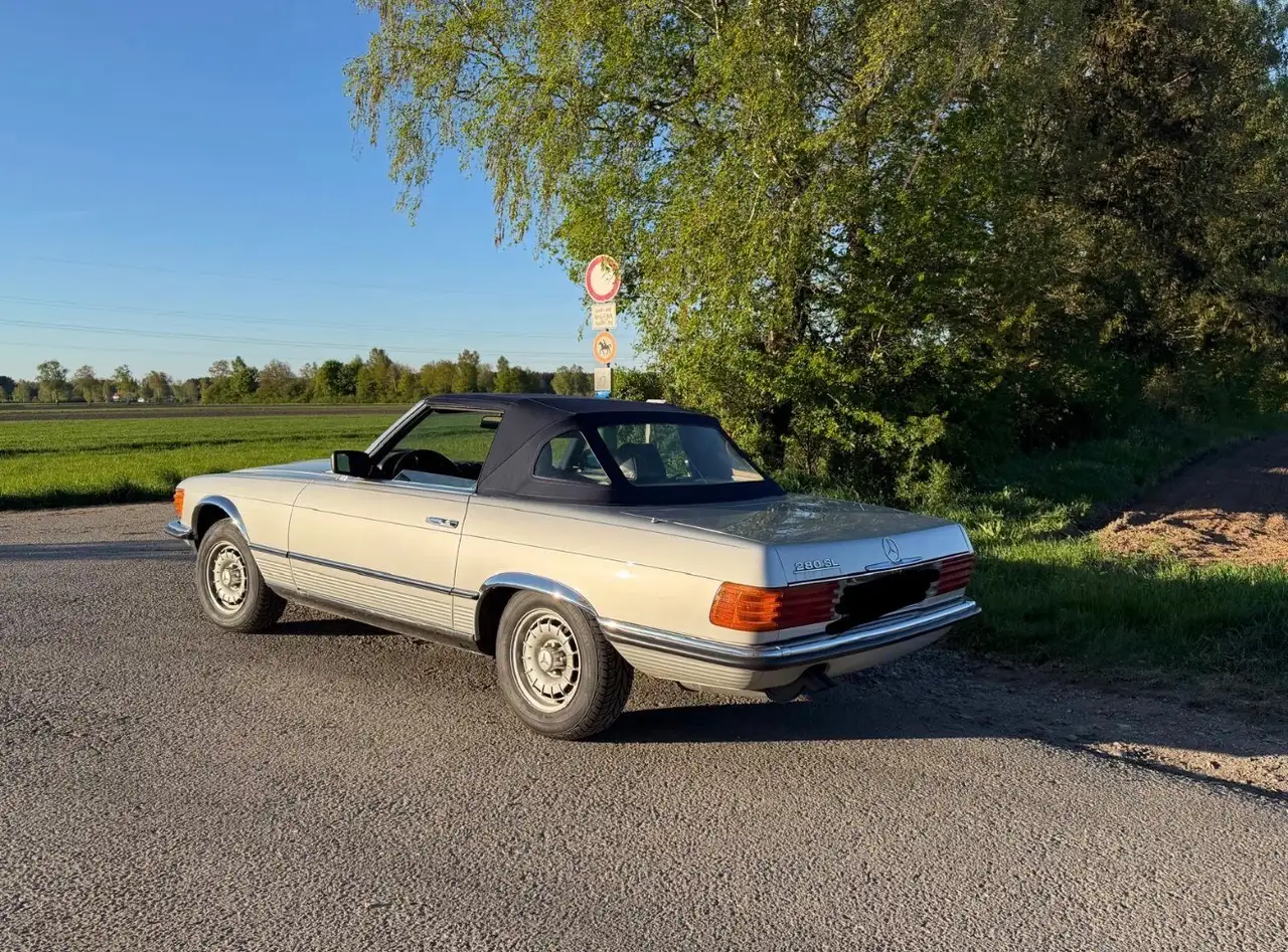Mercedes-Benz 280 SL, foto 2
