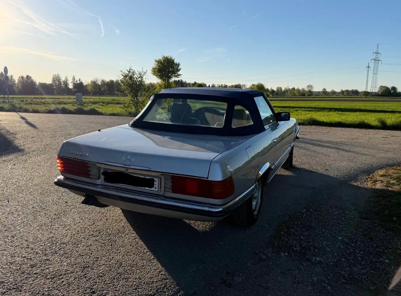 Mercedes-Benz 280 SL, foto 1