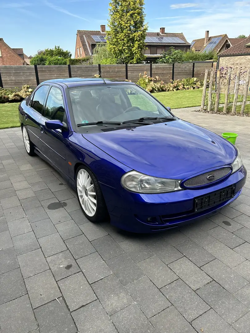 Ford Mondeo ST 200 - 1