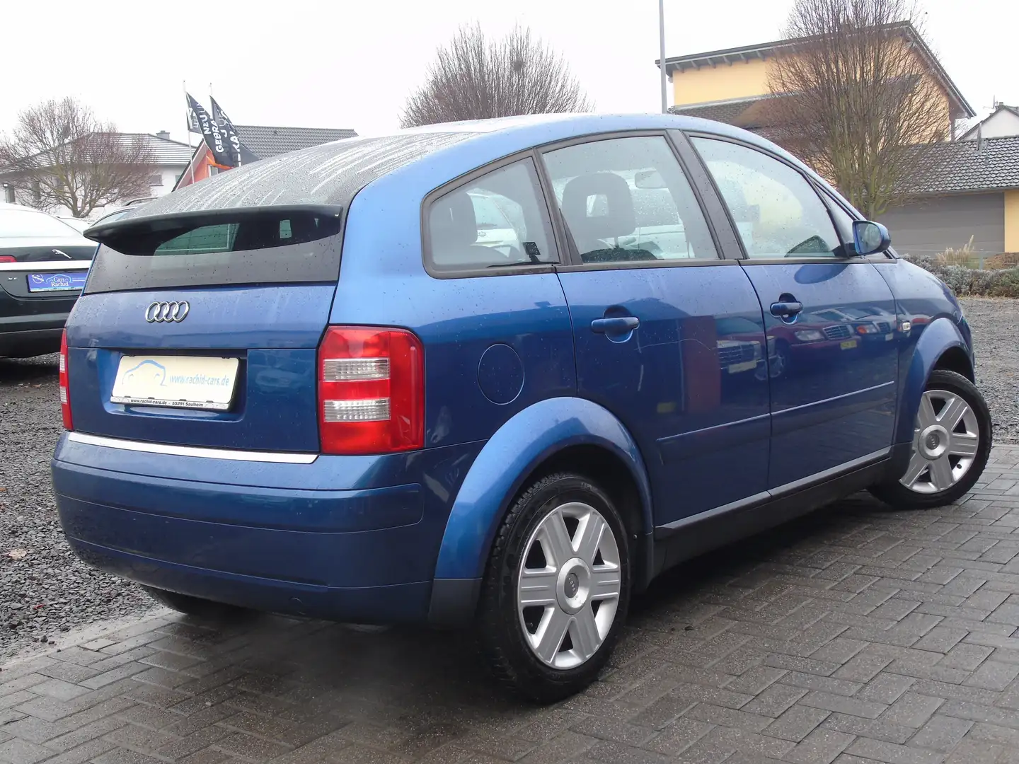 Audi A2 1.4 L*KLIMAAUTOMATIK*SITZHEIZUNG*ALUFELGEN*KEIN HU Blauw - 2