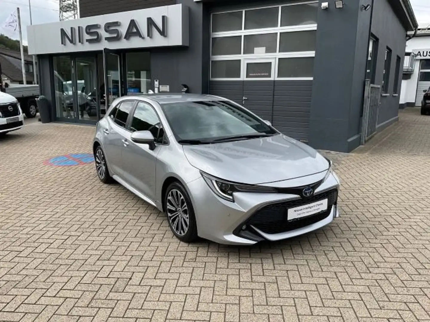 Toyota Corolla 2.0 Hybrid Team D Bi-LED Technik Navi SH Argent - 2
