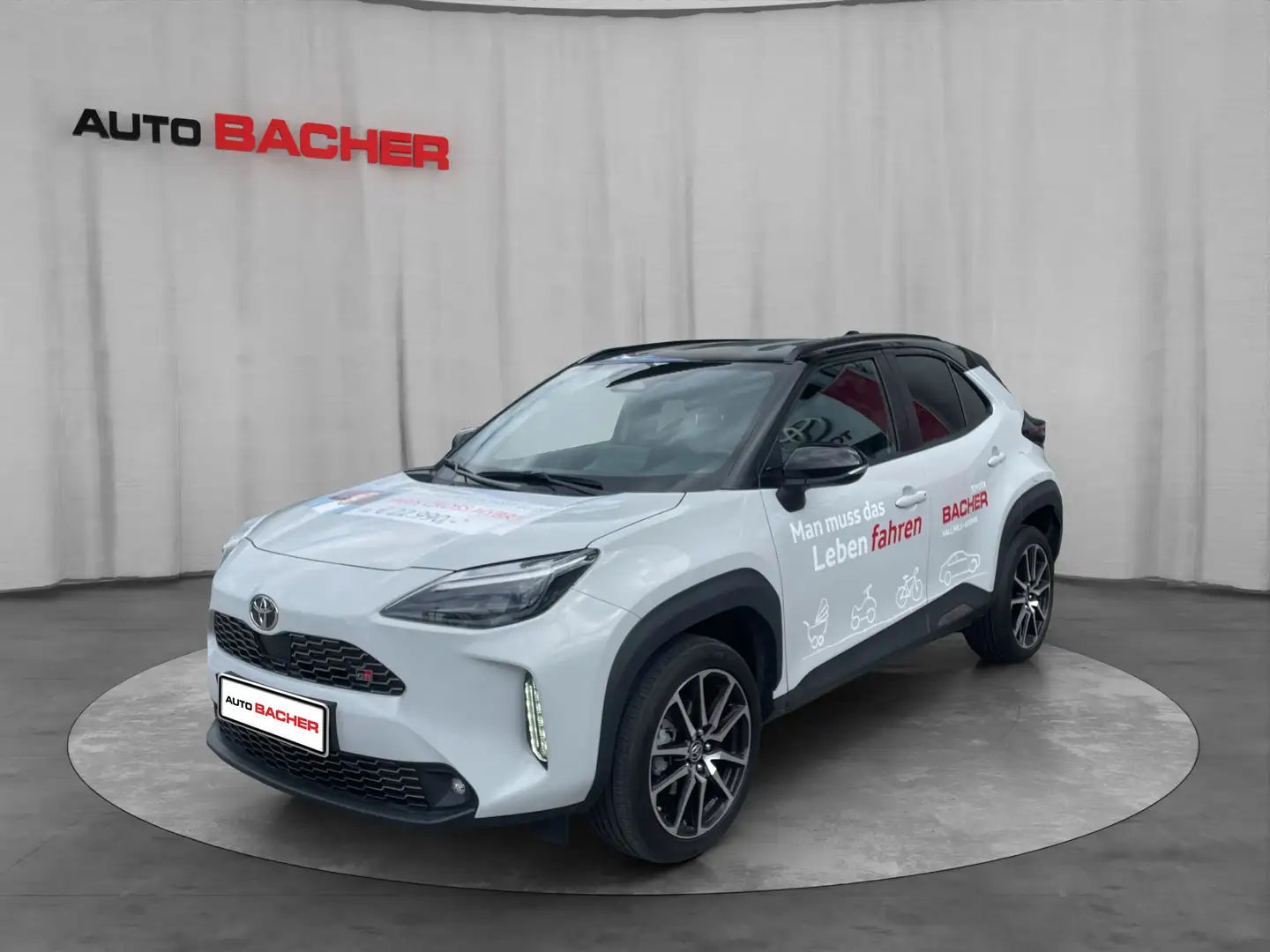 Toyota Yaris Cross 1,5 4x2 Hybrid GR SPORT Gris - 1