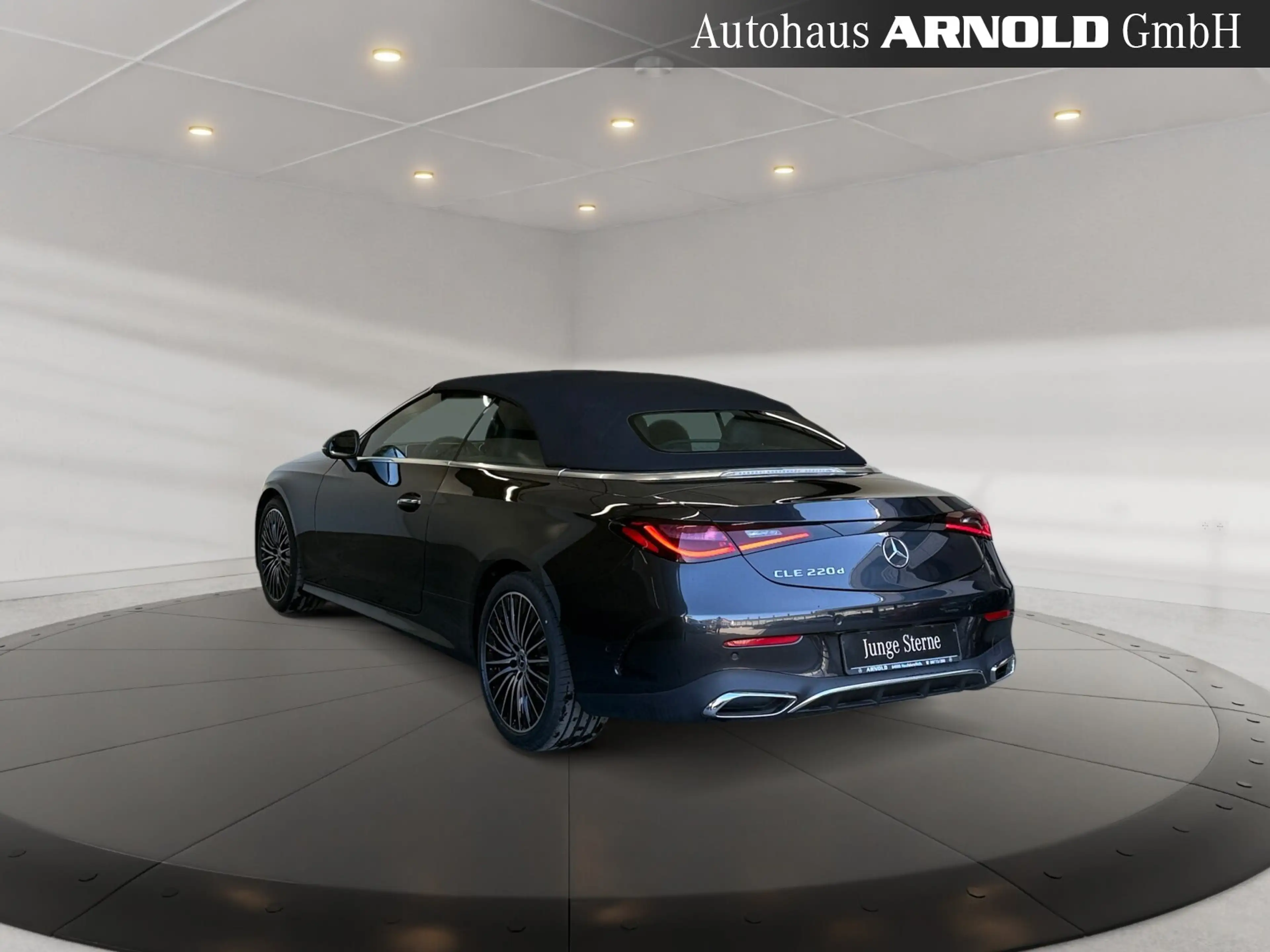 Mercedes-Benz CLE 220 CLE 220 d Cabrio AMG-Line Memory LED Kamera Navi — photo 3
