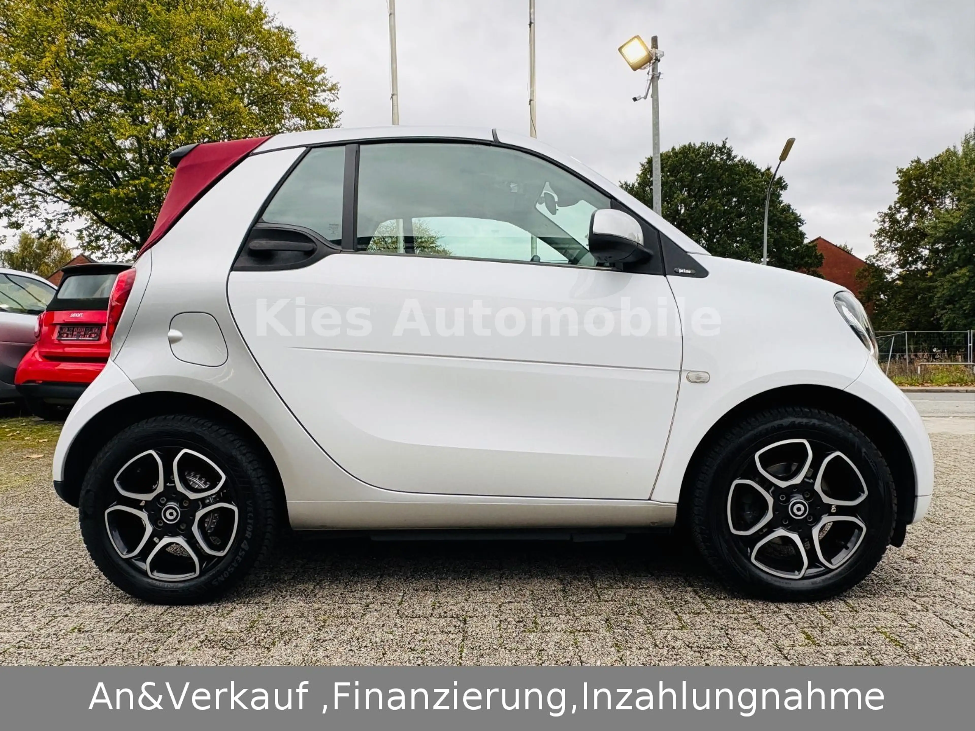 smart forTwo Cabrio Prime 90Ps AUTOM/LEDER/NAVI/KAM/2H — photo 7