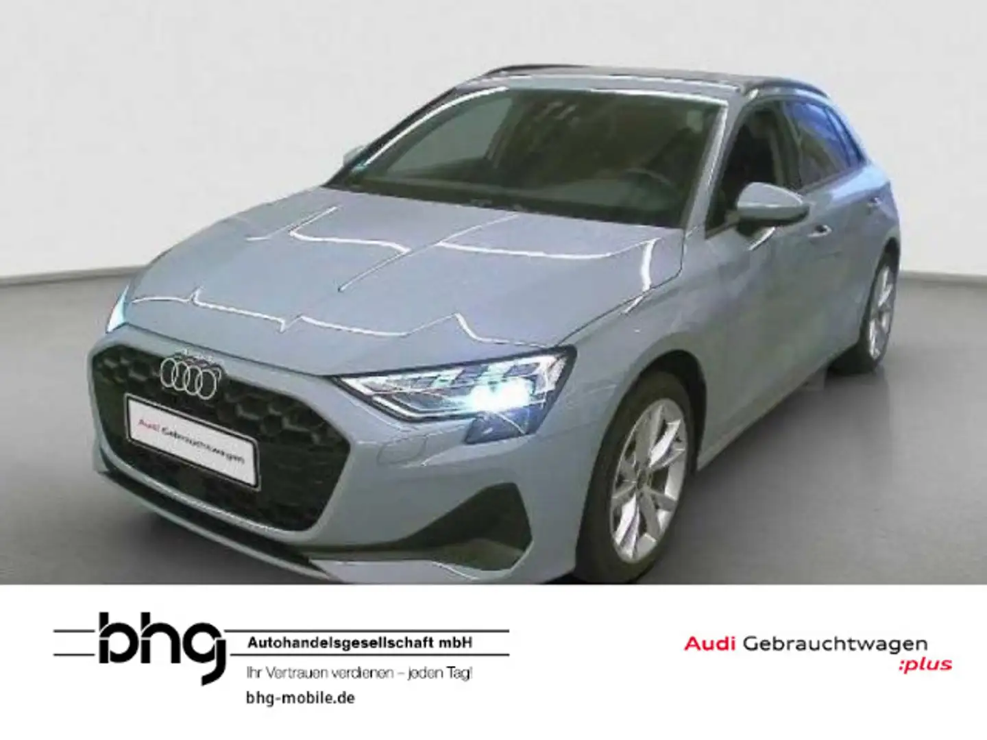 Audi A3 TFSI S tronic AHK Business Navi con Grau - 1