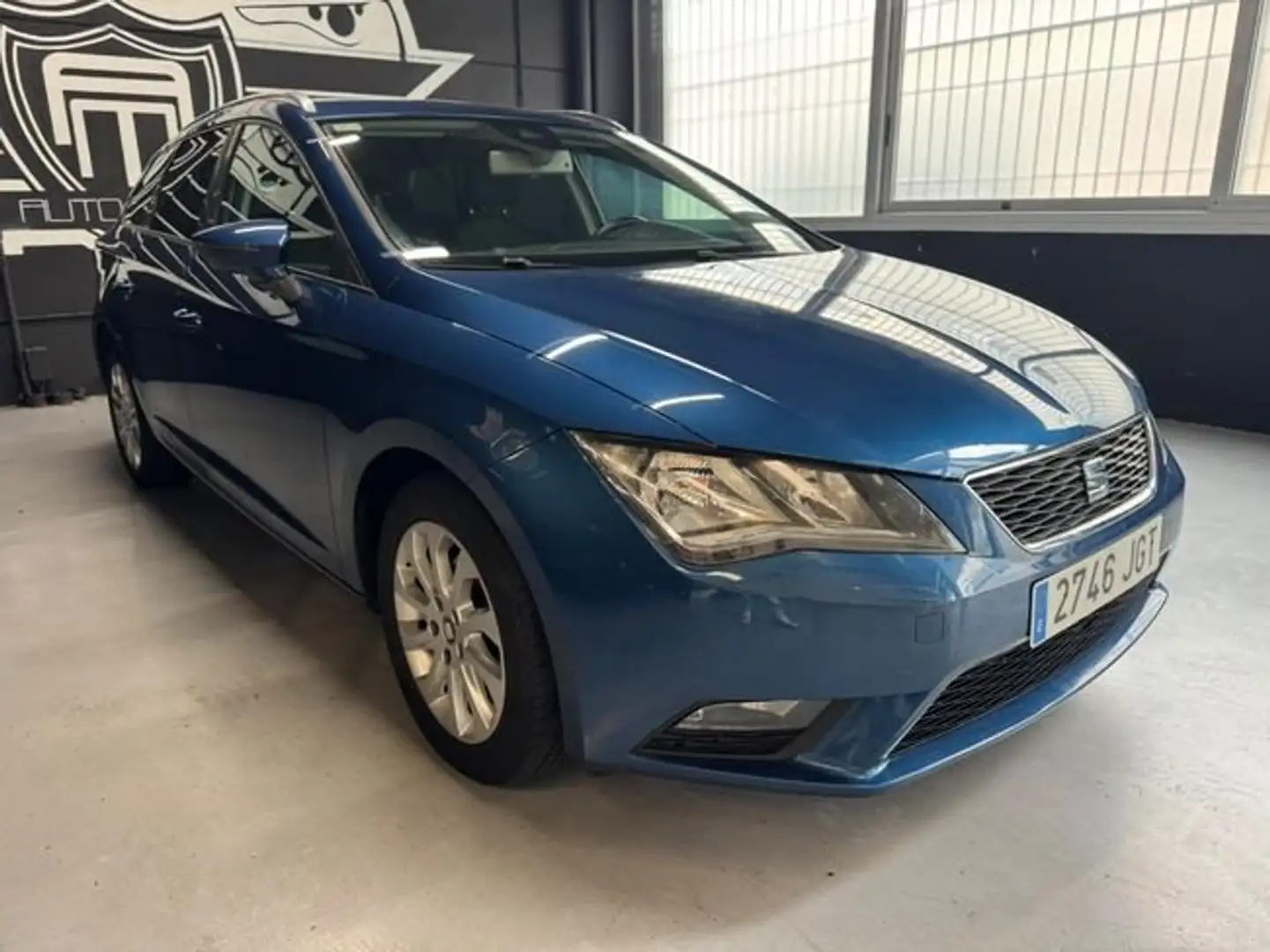 SEAT Leon ST Azul - 2