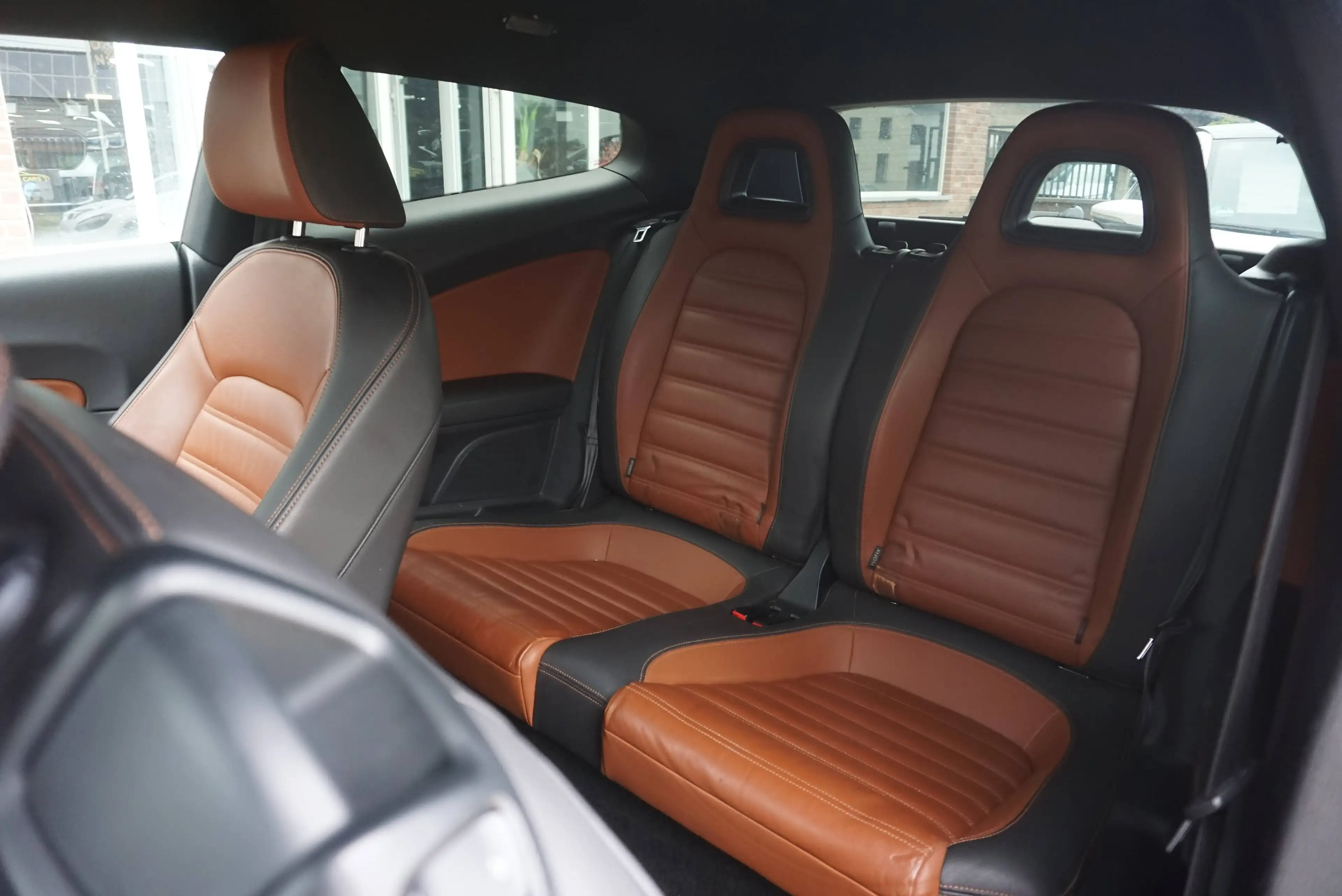 Volkswagen Scirocco 2.0 TSI R-Line DSG6 BI-XENON NAVI CARNET COMPLET — photo 10