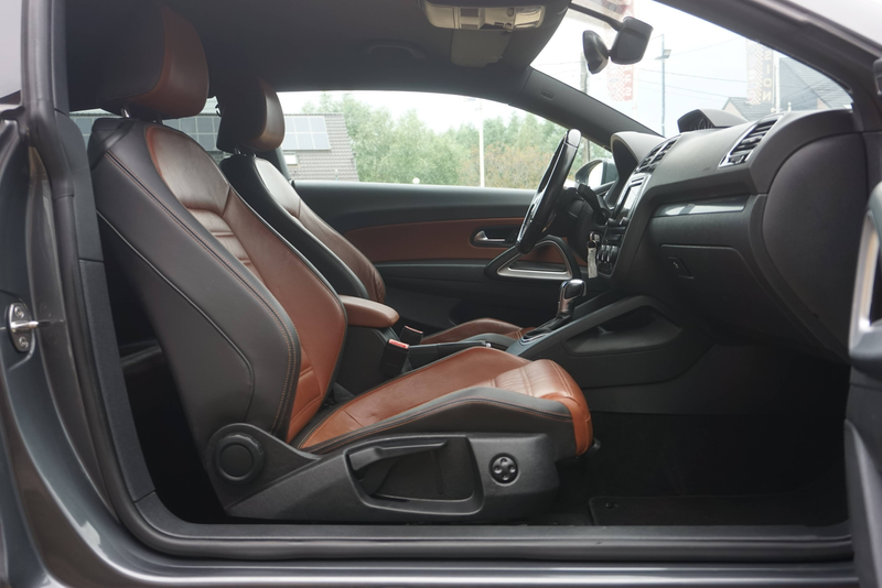 Volkswagen Scirocco 2.0 TSI R-Line DSG6 BI-XENON NAVI CARNET COMPLET — photo 13
