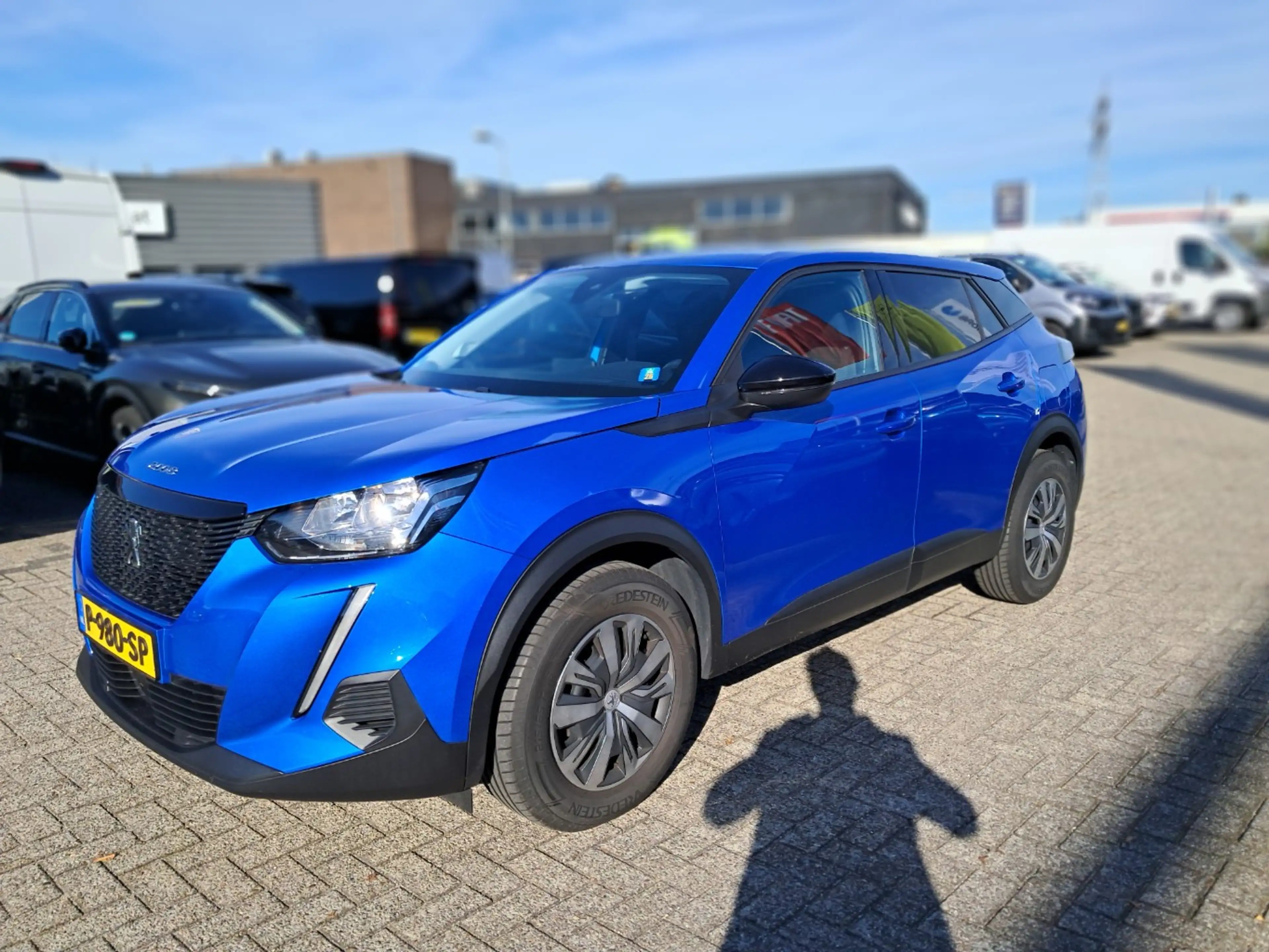Peugeot 2008 1.2 PureTech Active | Navigatie | Airco | Apple Ca