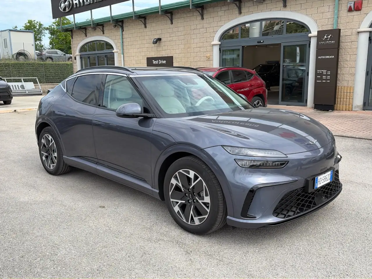 Genesis GV60 2026