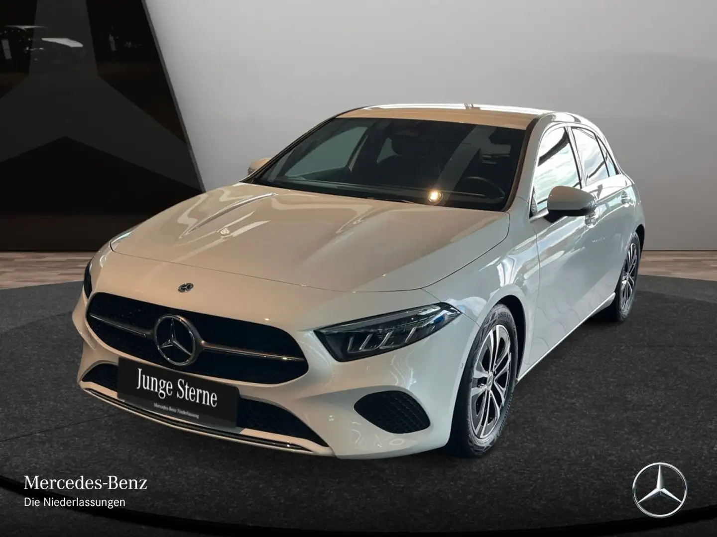 Mercedes-Benz A 180 PROGRESSIVE+LED+KAMERA+7G Weiß - 2