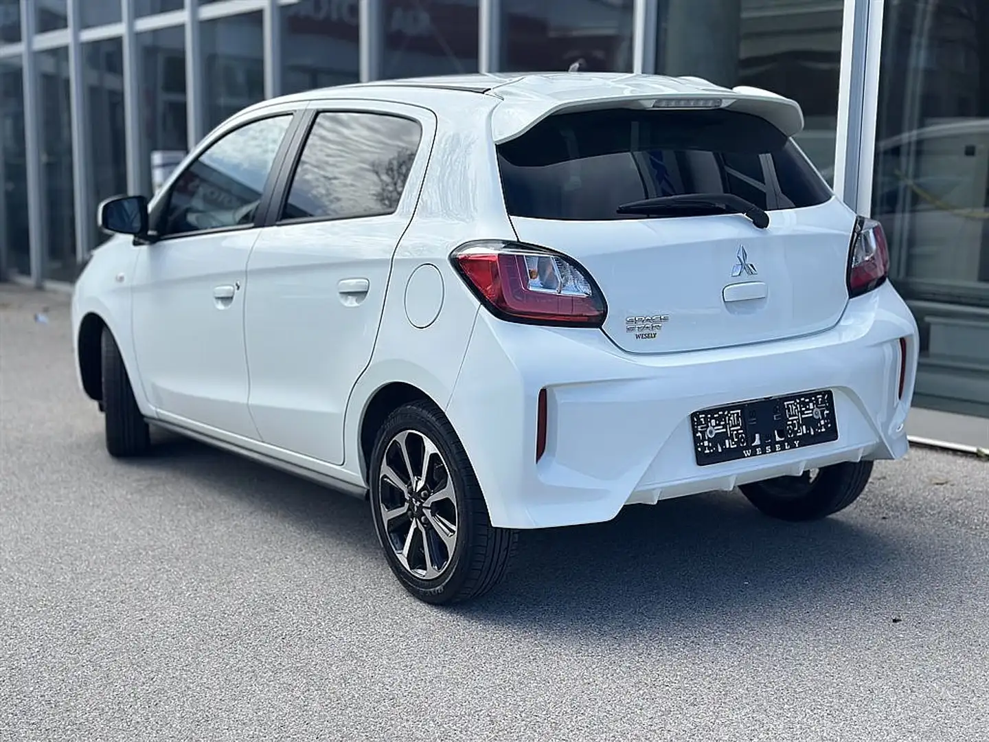 Mitsubishi Space Star SPACE STAR INVITE 1.2 Weiß - 2