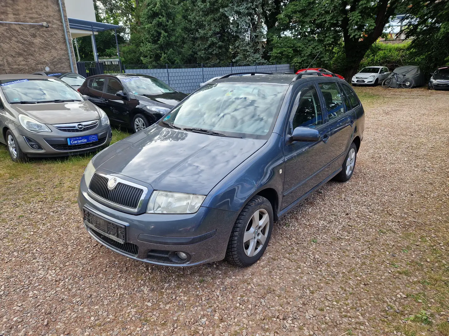 Skoda Fabia Combi 1.4 Klima Alu vollfahrbereit Grau - 1