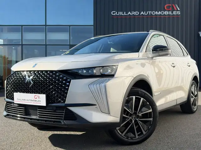 DS Automobiles DS 7 Crossback BlueHDI 130ch ESPRIT VOYAGE BVA8